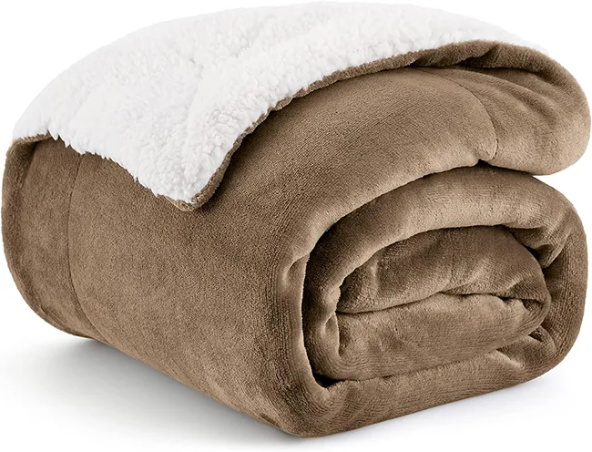 Sherpa Fleece Blankets-Brown